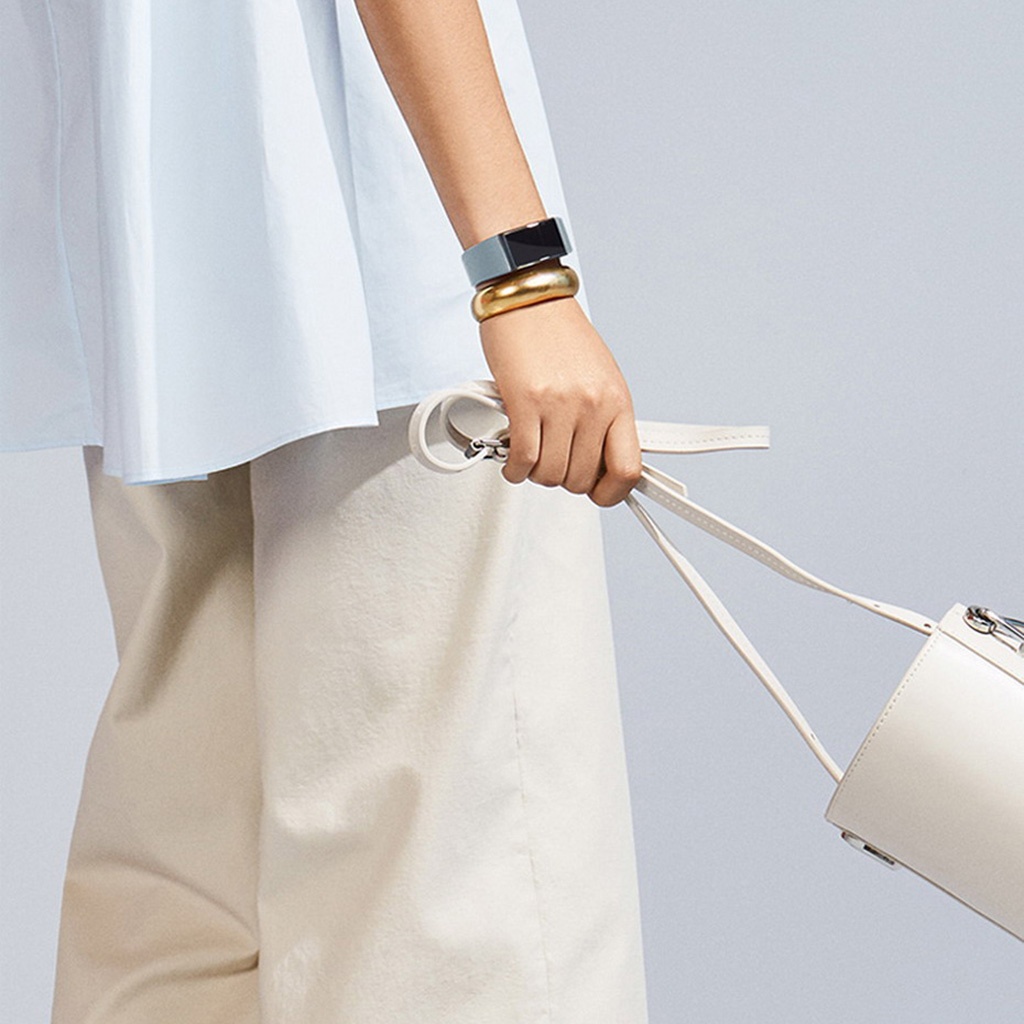 AMAZFIT COR – ударопрочный корпус