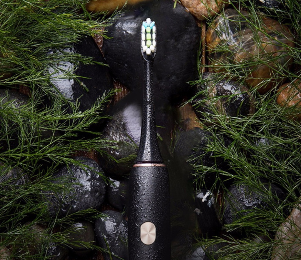 Умная зубная электрощетка Xiaomi X3 Black - Герметичный корпус