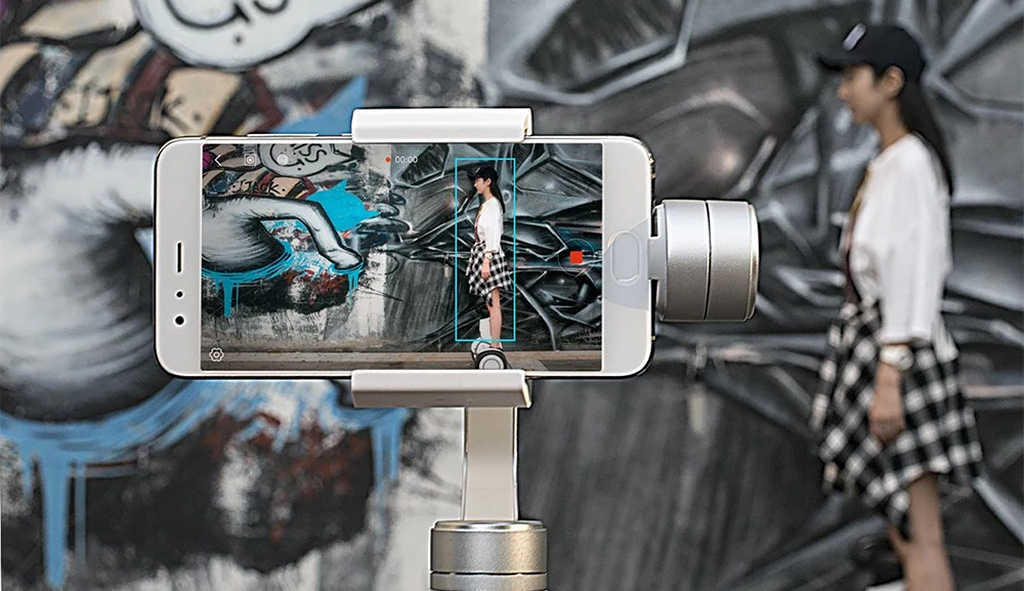 4 XIAOMI MIJIA 3 AXIS HANDHELD GIMBAL STABILIZER (SJYT01FM) WHITE.jpg