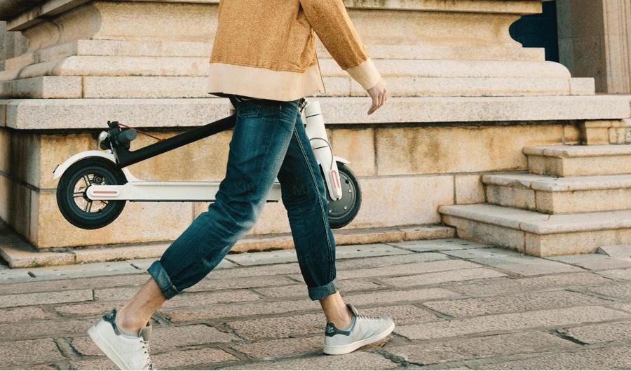 Удобный электросамокат Xiaomi MiJia Electric Scooter