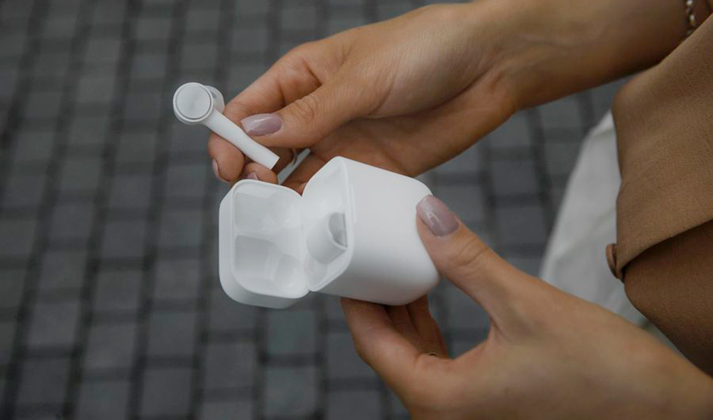 6 Xiaomi Earphones.jpg
