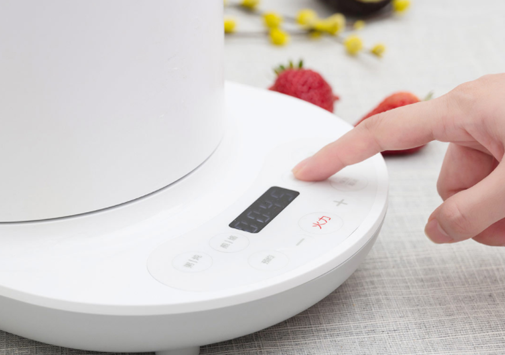 лектрическая плита Xiaomi Qcooker Multipurpose Electric Cooker – универсальная и компактная электрическая плита с комплектом из кастрюли, пароварки и сковороды