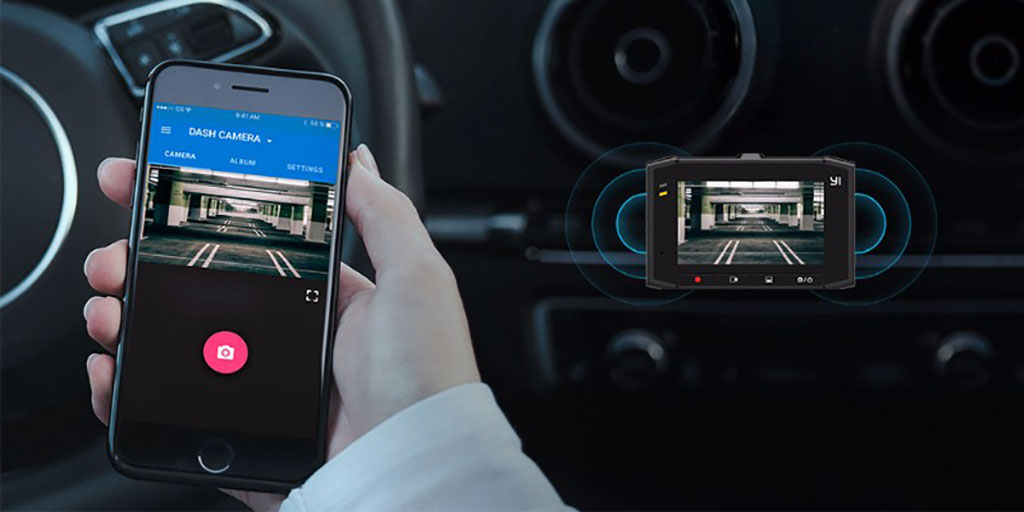 YI Ultra Dash Camera – встроенный wi-fi