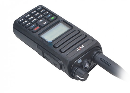Купить Цифровая портативная рация TYT MD-750 DMR