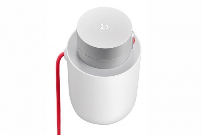 Купить Автомобильный инвертор XIaomi Mijia Mi Car Inverter (CZNBQ-10M)